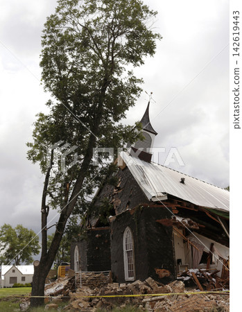 Demolition of Church of Christ on Duval St Located in Troup, TX Demolition of Church of Christ on Duval St Located in Troup, TX 142619443