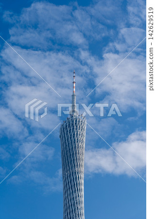 The sky and Guangzhou Tower The sky and Guangzhou Tower 142629519