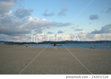 沙灘和大海 沙灘和大海 142631126