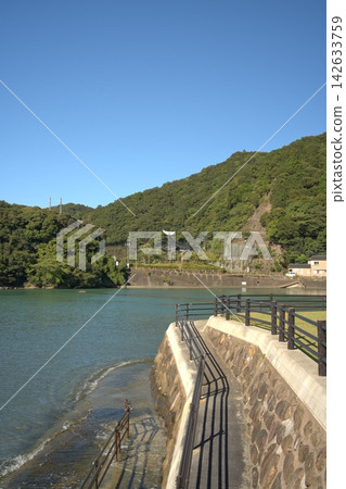 可以看到大海的公園 可以看到大海的公園 142633759