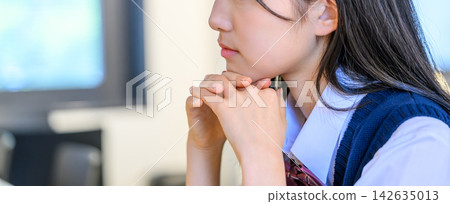 女生 女 女性 142635013