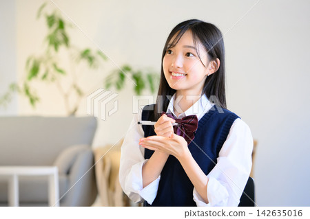 老師 教師 女生 142635016