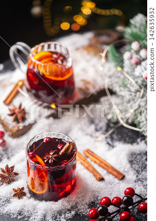 glass of Mulled wine glass of Mulled wine 142635932