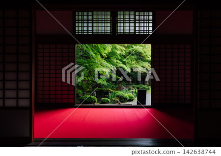 【滋賀縣東近江市】金剛林寺妙珠院:窗外景色 【滋賀縣東近江市】金剛林寺妙珠院:窗外景色 142638744