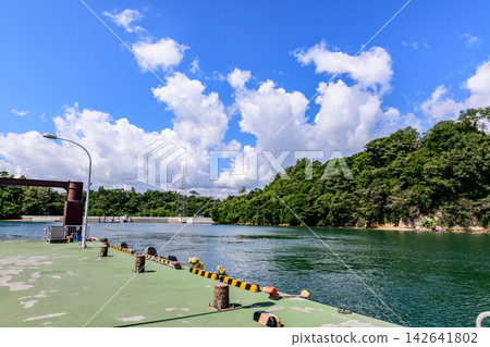 Walking around Sabusawa Island in the Urato Islands of Matsushima Bay, Miyagi Prefecture. Walking around Sabusawa Island in the Urato Islands of Matsushima Bay, Miyagi Prefecture. 142641802