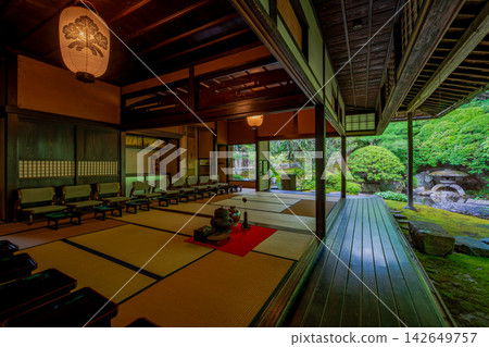長野縣下諡訪市本陣岩波家庭花園 長野縣下諡訪市本陣岩波家庭花園 142649757