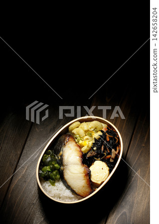 西京味噌便當盒烤黑鱈魚 142658204