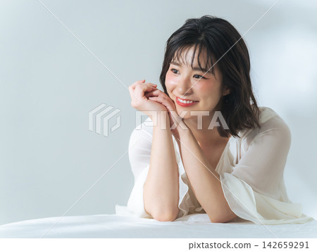 女性的美麗與時尚形象 女性的美麗與時尚形象 142659291
