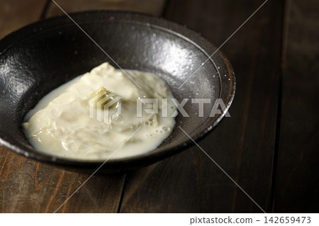 新鮮腐竹(豆腐皮)單張照片 新鮮腐竹(豆腐皮)單張照片 142659473