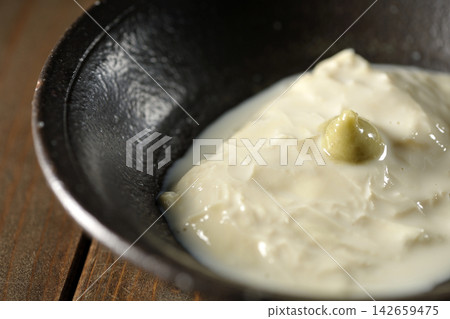Individual photo of fresh yuba (tofu skin) Individual photo of fresh yuba (tofu skin) 142659475