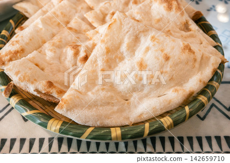 Indian naan (ナン) Indian naan (ナン) 142659710