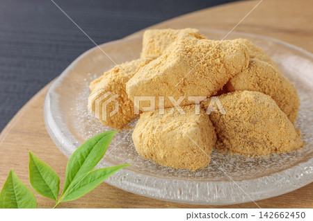 Bracken Starch Kina flour Bracken Starch Kina flour 142662450