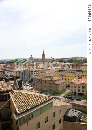 Rooftops of the old town of Tarazona with the cathedral towers rising behind Rooftops of the old town of Tarazona with the cathedral towers rising behind 142664396
