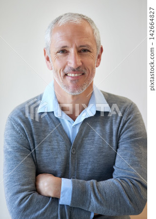 Entrepreneur, portrait and confident with arms crossed for working in office. Mature executive, happy and confidence for management, senior businessman and hands folded for professional company Entrepreneur, portrait and confident with arms crossed for working in office. Mature executive, happy and confidence for management, senior businessman and hands folded for professional company 142664827