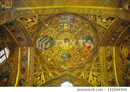 Murals inside the Vank Cathedral, Isfahan, Iran Murals inside the Vank Cathedral, Isfahan, Iran 142664948