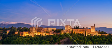 Alhambra sunset in Granada of Spain Alhambra sunset in Granada of Spain 142665845