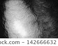 A magnificent monochrome aura spreads through the pitch-black darkness. 142666632