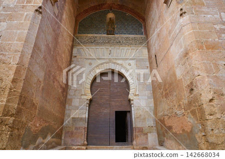 Alhambra Puerta de la Justicia in Granada Alhambra Puerta de la Justicia in Granada 142668034