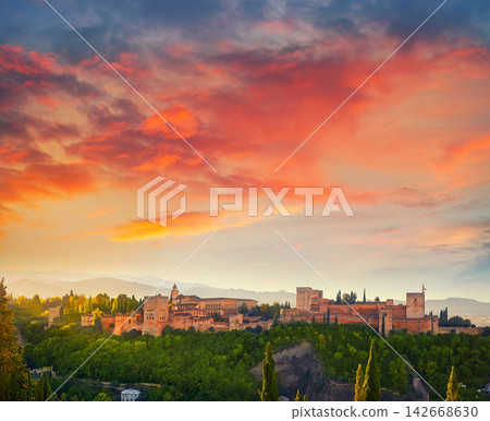 Alhambra sunrise light in Granada of Spain Alhambra sunrise light in Granada of Spain 142668630