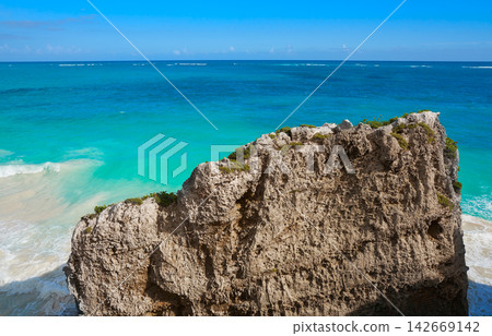 Mexican Tulum beach with Caribbean sea of Riviera Maya Mexican Tulum beach with Caribbean sea of Riviera Maya 142669142