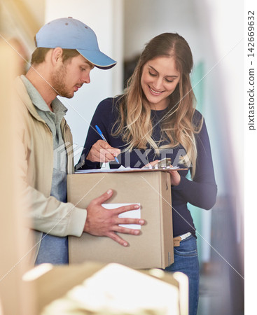 Smile, delivery man and woman sign for box, ecommerce and shipping service in home. Customer, courier and signature on document for online shopping with package mail, cargo or order for logistics Smile, delivery man and woman sign for box, ecommerce and shipping service in home. Customer, courier and signature on document for online shopping with package mail, cargo or order for logistics 142669632