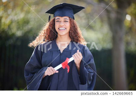 University, smile and woman at graduation in park, ceremony or outdoor campus event with diploma. Certificate, pride and happy student in college achievement for education, opportunity or scholarship 142669665