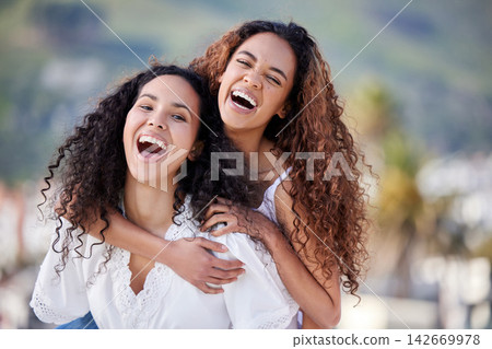 Portrait, piggy back and women with smile, friends and vacation with happiness, summer and laughing. Face, people and girls with joy, cheerful and holiday with journey, bonding together and funny Portrait, piggy back and women with smile, friends and vacation with happiness, summer and laughing. Face, people and girls with joy, cheerful and holiday with journey, bonding together and funny 142669978