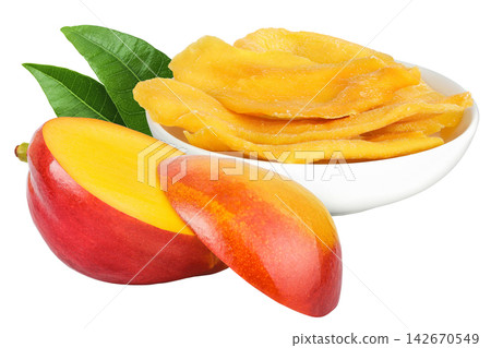 dried and fresh mango in ceramic bowl isolated on white background dried and fresh mango in ceramic bowl isolated on white background 142670549