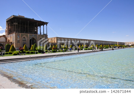 Iran, Isfahan, Imam Square, Ali Qapu Palace Iran, Isfahan, Imam Square, Ali Qapu Palace 142671844