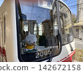 一輛由吉祥物駕駛的火車 142672158