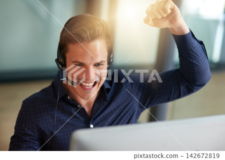 Call center, businessman or office celebration with winner fist for telecom sale, target or kpi milestone. Contact us, success or yes hands by insurance agent for customer experience feedback survey Call center, businessman or office celebration with winner fist for telecom sale, target or kpi milestone. Contact us, success or yes hands by insurance agent for customer experience feedback survey 142672819
