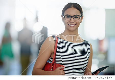 Portrait, business and woman with tablet, smile and career ambition with team in background, fashion journalist and modern office. Face, person or employee with technology, glasses or magazine editor Portrait, business and woman with tablet, smile and career ambition with team in background, fashion journalist and modern office. Face, person or employee with technology, glasses or magazine editor 142675136
