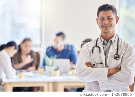 Portrait, smile and male doctor or leader in meeting, arms crossed and healthcare or planning. Hospital, happy and confidence for medical professional, clinic and manager for medicine wellness Portrait, smile and male doctor or leader in meeting, arms crossed and healthcare or planning. Hospital, happy and confidence for medical professional, clinic and manager for medicine wellness 142678000