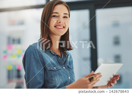 Happy woman, portrait and creative with tablet for data, development or research on agenda at office. Young female person, designer or employee browsing on technology for online startup at workplace Happy woman, portrait and creative with tablet for data, development or research on agenda at office. Young female person, designer or employee browsing on technology for online startup at workplace 142678643