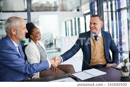Businesspeople, meeting or office with smile and shaking hands for deal, thank you for global sales. Group, workplace or handshake with happiness and paperwork for international, b2b or collaboration Businesspeople, meeting or office with smile and shaking hands for deal, thank you for global sales. Group, workplace or handshake with happiness and paperwork for international, b2b or collaboration 142680509