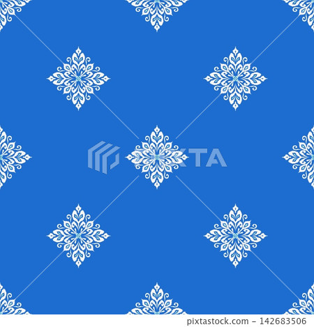 Luxurious Hand-drawn Seamless Purple Ethnic Border Pattern Fabric Material Luxurious Hand-drawn Seamless Purple Ethnic Border Pattern Fabric Material 142683506