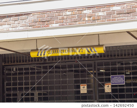 Parking garage entrance banner showing clearance change sign in Ruston, WA. - June 13, 2026 Ruston WA, USA Parking garage entrance banner showing clearance change sign in Ruston, WA. - June 13, 2026 Ruston WA, USA 142692450