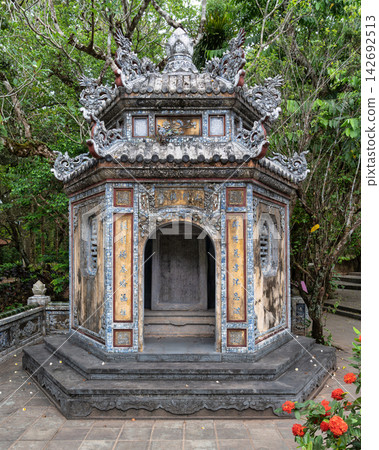 Ornate hexagonal funerary pavilion at Tu Hieu Pagoda in Hue, Vietnam Ornate hexagonal funerary pavilion at Tu Hieu Pagoda in Hue, Vietnam 142692513