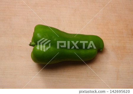 青椒 青椒 142695620