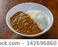 Curry and rice  142696860