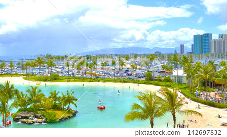 The calm and beautiful Kahanamoku Beach The calm and beautiful Kahanamoku Beach 142697832