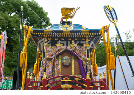 Tomioka Hachimangu Shrine示例節日女神 Tomioka Hachimangu Shrine示例節日女神 142698410