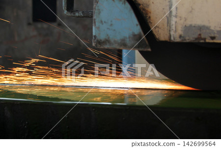 Welding Welding 142699564