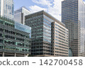Corporate glass architecture in canary wharf financial district 142700458