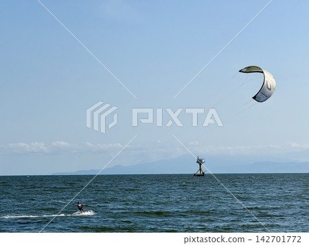 The scenery of the Shonan sea and surfers The scenery of the Shonan sea and surfers 142701772