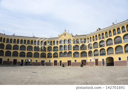 Inner courtyard of the old bullring of Tarazona ringed by arcaded balconies, Spain Inner courtyard of the old bullring of Tarazona ringed by arcaded balconies, Spain 142701891