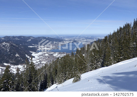 View from Wallberg  mountain to lake Tegernsee, Bavaria, Germany 142702575