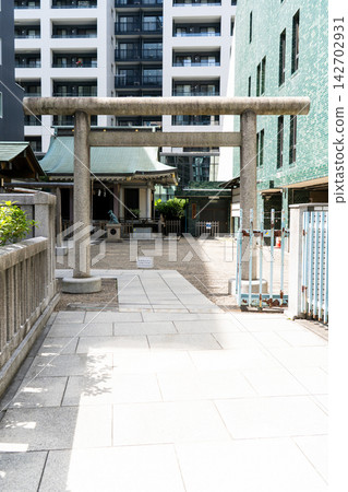 宮山津禦岳神社，澀谷宮山津坂，鳥居（奈良縣吉野郡金峰神社的分社），是為前往相模國大山朝聖的信徒祈福的神社。 142702931