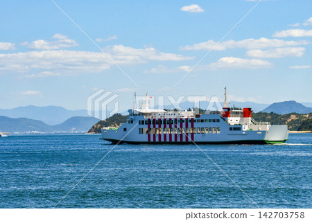 Car ferry navigating the Seto Inland Sea Car ferry navigating the Seto Inland Sea 142703758