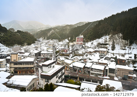兵庫縣湯村溫泉雪景溫泉小鎮 [兵庫溫泉風景攝影] 142712979